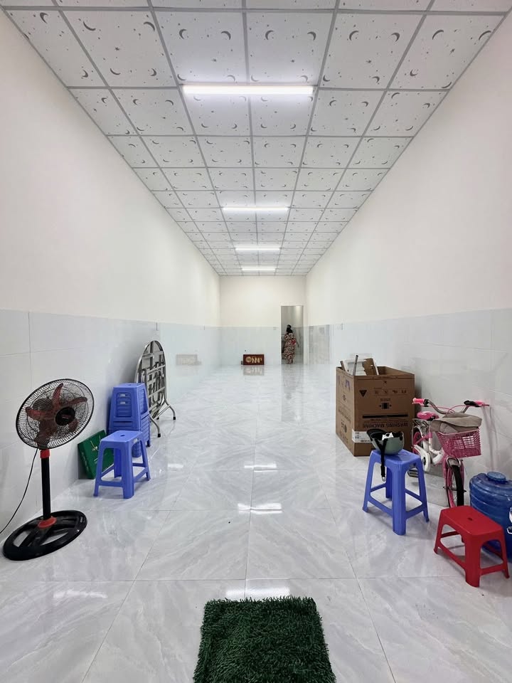 Nhà cho thuê mới 100% đường Lê Bình Ninh Kiều 80m² giá 8 triệu - Phù hợp cho nhiều mục đích sử dụng!