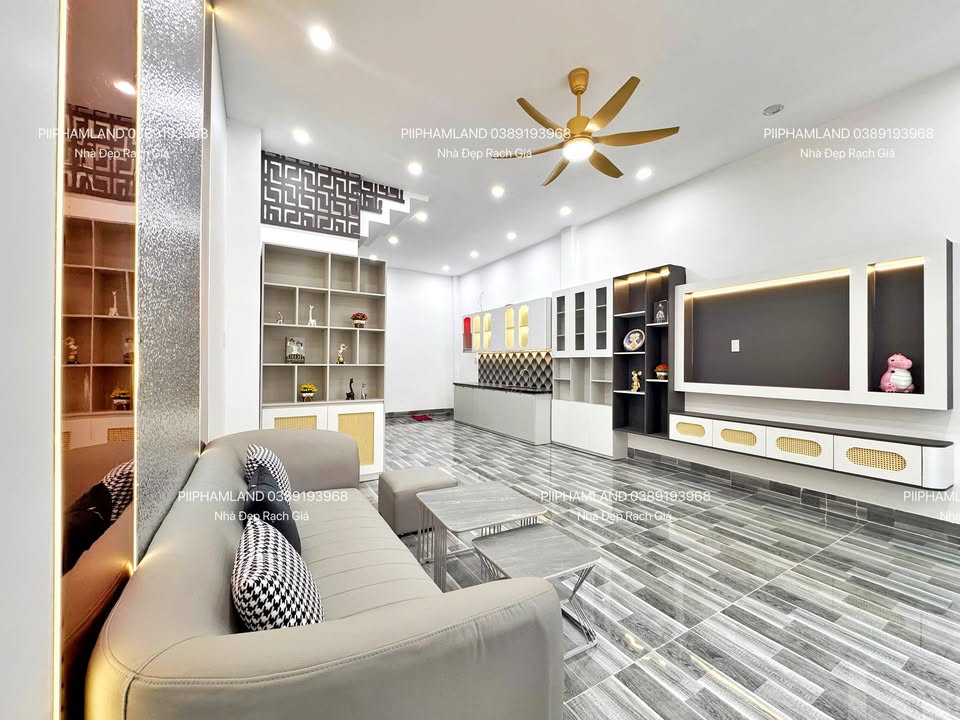 Nhà mới 100% tại Lâm Quang Ky, Rạch Giá 42.3m² giá 1.98 tỷ - Full nội thất cao cấp!