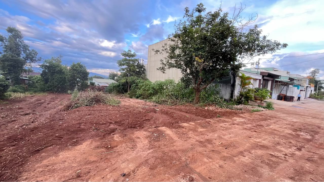 Đất nền Cô Bắc, Pleiku 197.1m² giá 2 tỷ - Đầu tư lý tưởng cho biệt thự!