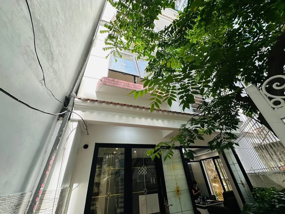 Nhà đẹp Đội Cấn Ba Đình 46m² giá 14 tỷ - Thiết kế như khách sạn, vị trí vàng!