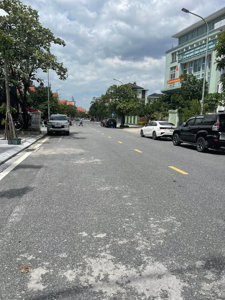 Cho thuê biệt thự đường bao biển Hạ Long 15 triệu/tháng - Ngôi nhà lý tưởng cho bạn!