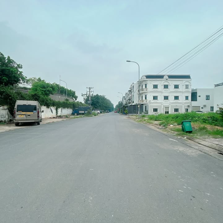 Lô đất KDC Hóa An Biên Hòa 72m² giá 2.4 tỷ - Sổ đỏ chính chủ, vị trí đắc địa!