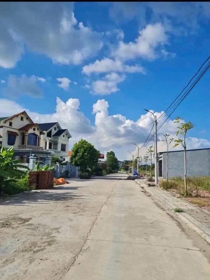 Đất đấu giá Vận Tải, Hồng Phong, 100m² giá 1.4 tỷ - Cơ hội vàng đầu tư!