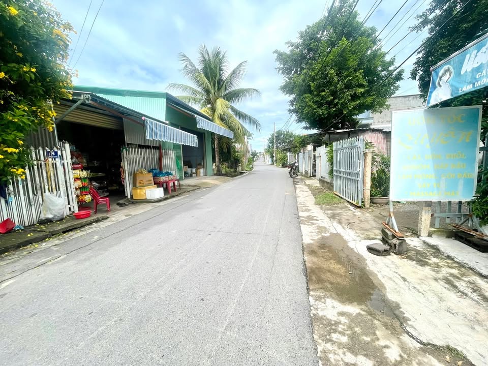 Nhà ở Mỹ Chánh, Phường Hòa Thắng, Diện tích 140m² giá 1 tỷ - Vị trí thuận lợi gần trung tâm