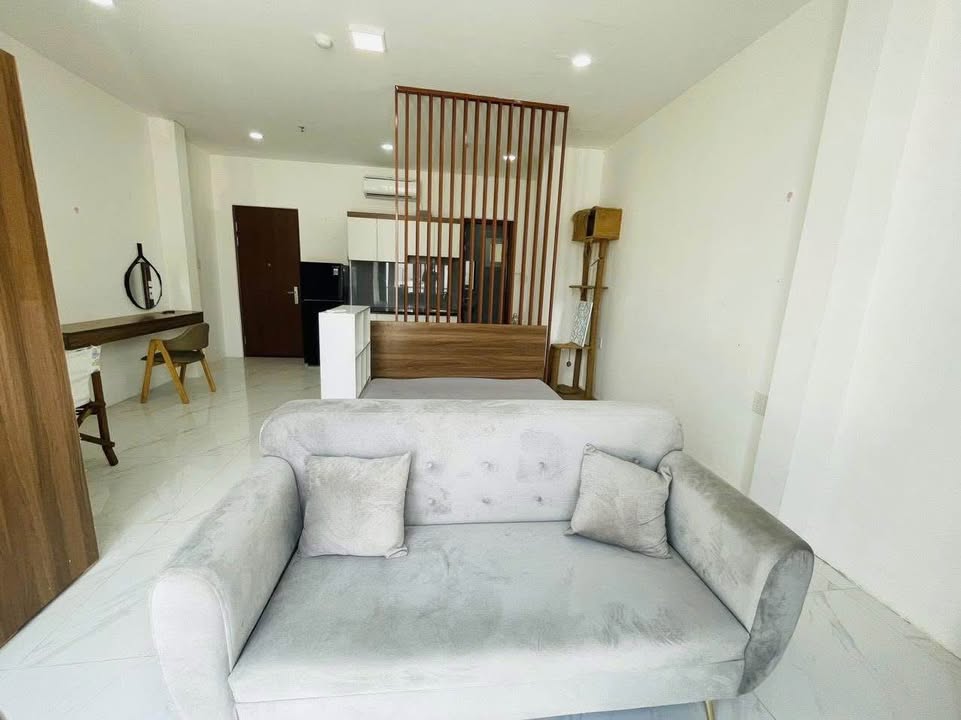 Rooftop Studio Đề Thám 40m² giá 10.5 triệu - Không gian sống lý tưởng giữa lòng quận 1!