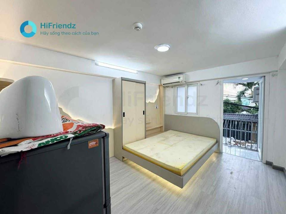 Studio 25m² đường Nguyễn Cửu Vân, Bình Thạnh - Full nội thất, cửa sổ trời