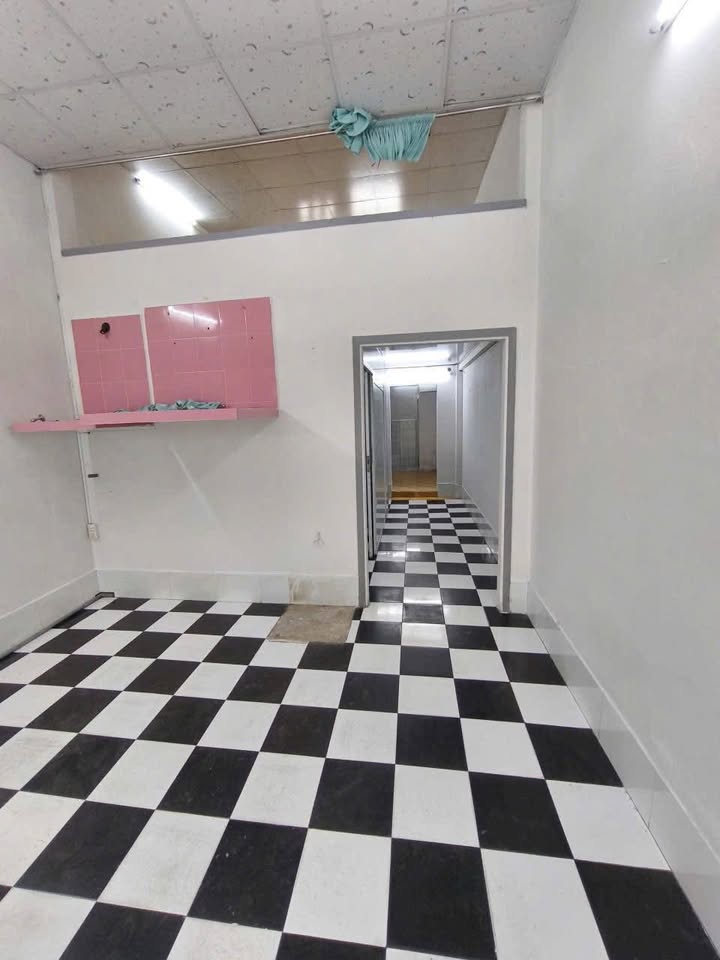 Nhà bán đường Bình Đông, phường 14, quận 8 - 41m² giá 3.2 tỷ - Sổ hồng chính chủ, công chứng liền!