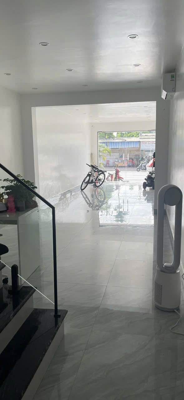 Bán nhà 2 tầng mặt đường Quán Toan, Hải Phòng 88m² giá 7.5 tỷ - Kinh doanh sầm uất!