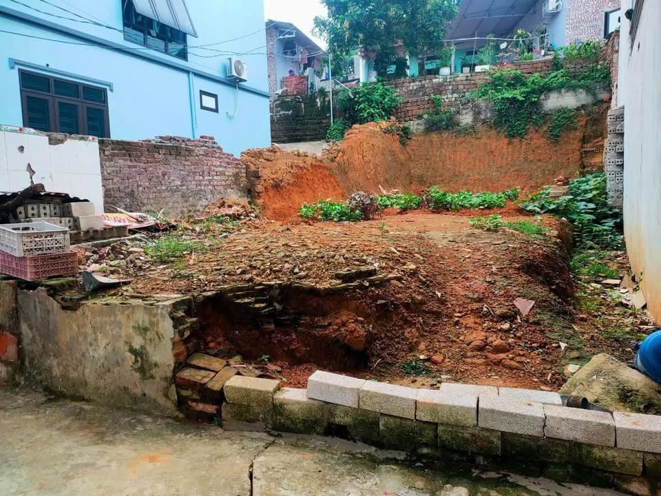 Đất nền lô góc 108m² Kim Quan giá 2 tỷ - Sổ đỏ chính chủ, đầu tư sinh lời!