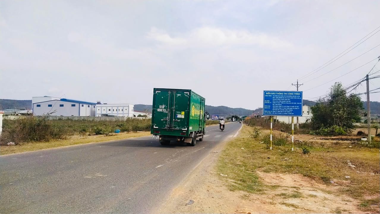 Đất nền mặt tiền đường nhựa Phú Hội, Đức Trọng 100m² giá 2 tỷ - Đầu tư sinh lời hấp dẫn!