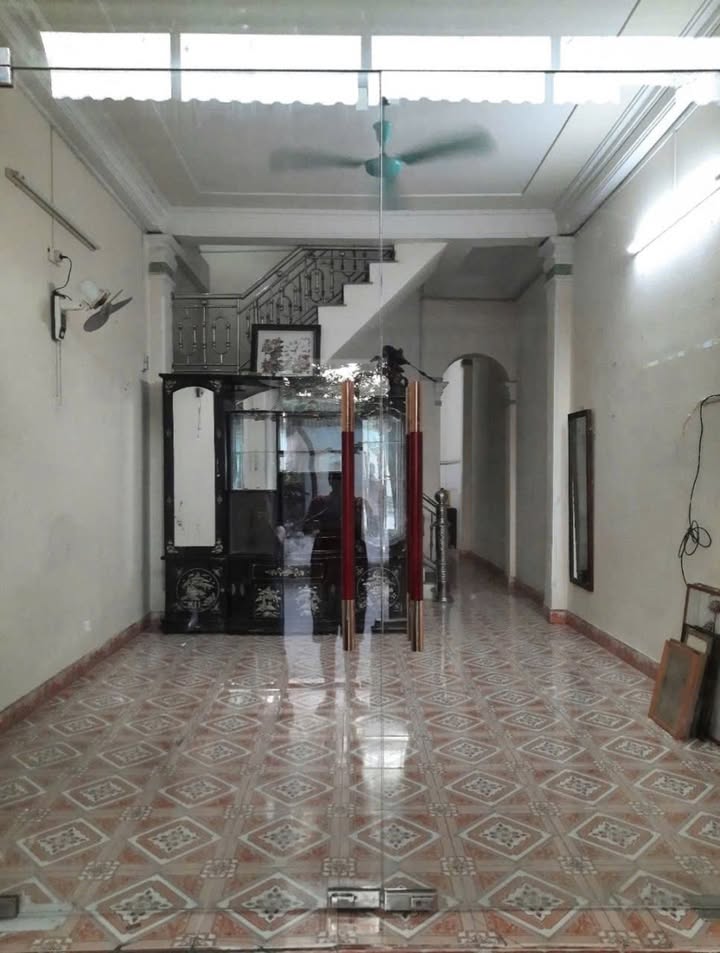 Nhà nguyên căn cho thuê đường Phượng Hoàng, phường Đông Cương - Giá chỉ 2.5 triệu/tháng!