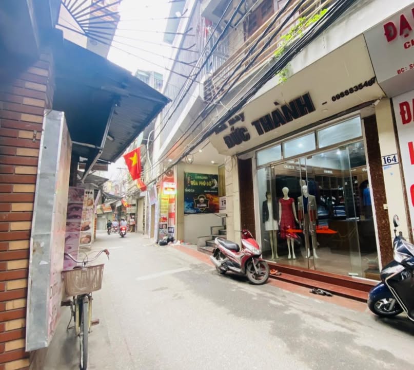 Nhà mặt phố Phú Đô 50m² giá 12.5 tỷ - Kinh doanh sầm uất, chính chủ bán gấp!