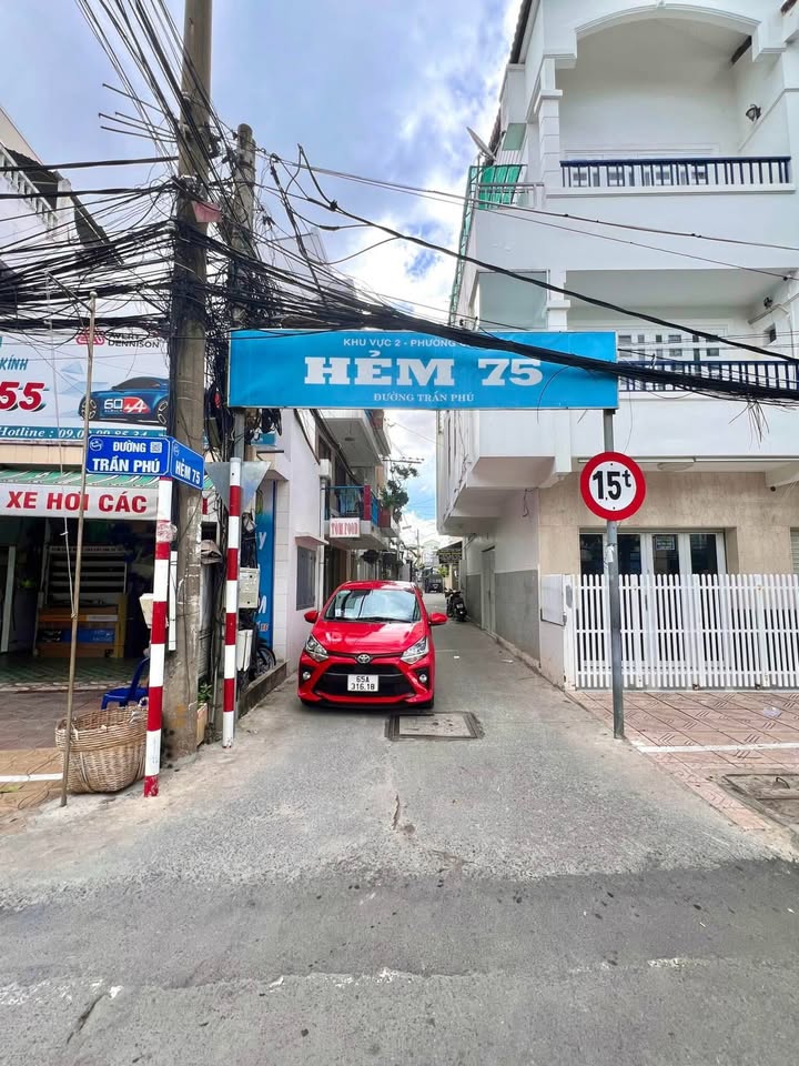 Nhà cấp 4 Hẻm 75 Đường Trần Phú, Cái Khế, 135m² - Giá tốt, sẵn sàng giao dịch!