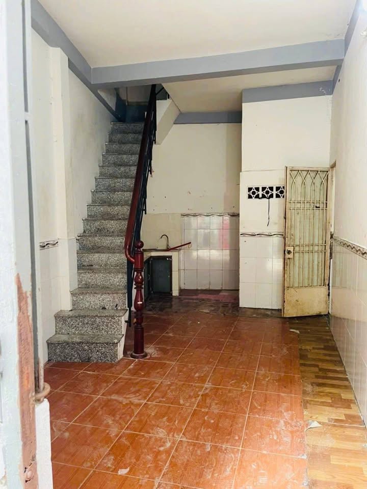 Nhà cho thuê HXH Nguyễn Văn Săng, Tân Sơn Nhì, 56m² giá 11 triệu - Không thể bỏ lỡ!