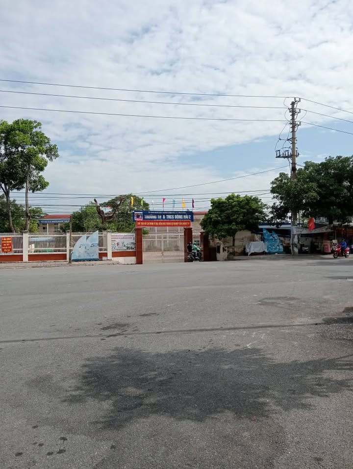 Đất mặt đường Đông Hải 2, Hải Phòng 77m² giá 5 tỷ - Vị trí kinh doanh đắc địa!