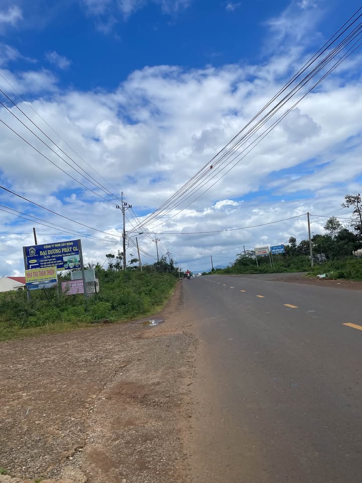 Đất nền Hẻm 100 Trường Sa, Pleiku 165m² giá 3xx triệu - Đầu tư sinh lời ngay!