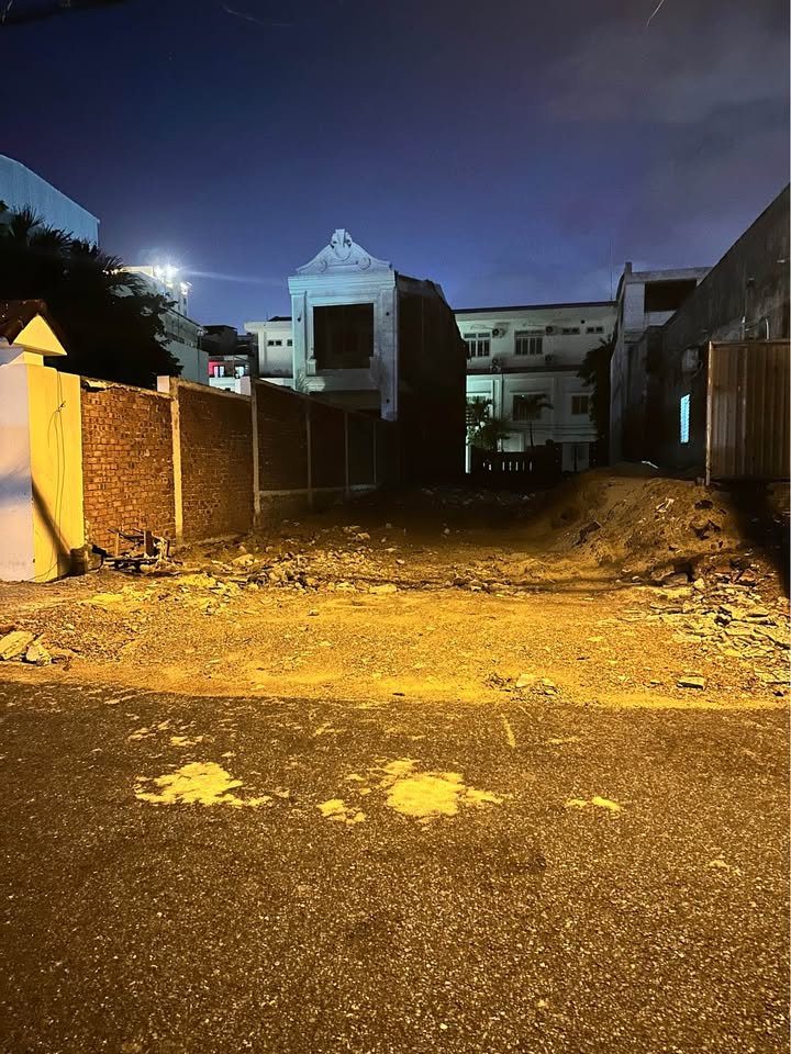 Đất mặt tiền đường Mỹ Khê 5, Đà Nẵng 337m² giá 13 tỷ - Tiềm năng đầu tư vượt trội!