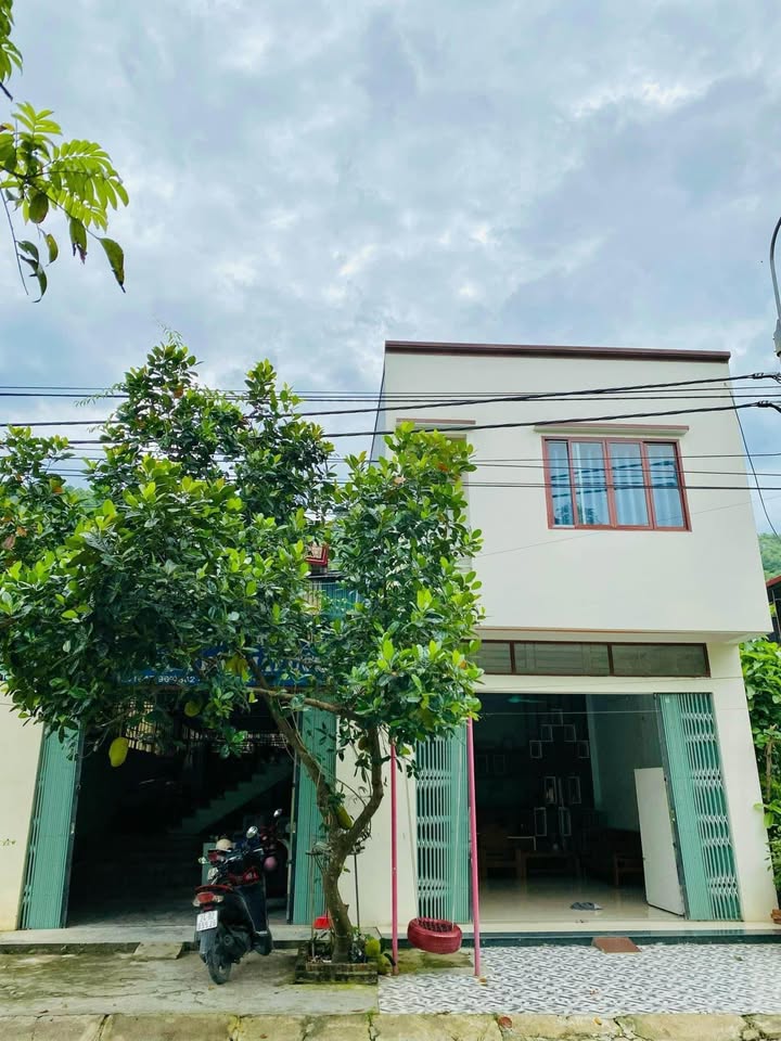 Nhà chính chủ tại thôn 3, xã Đồng Tuyển, Lào Cai 200m² giá 2.1 tỷ - Cần bán gấp!