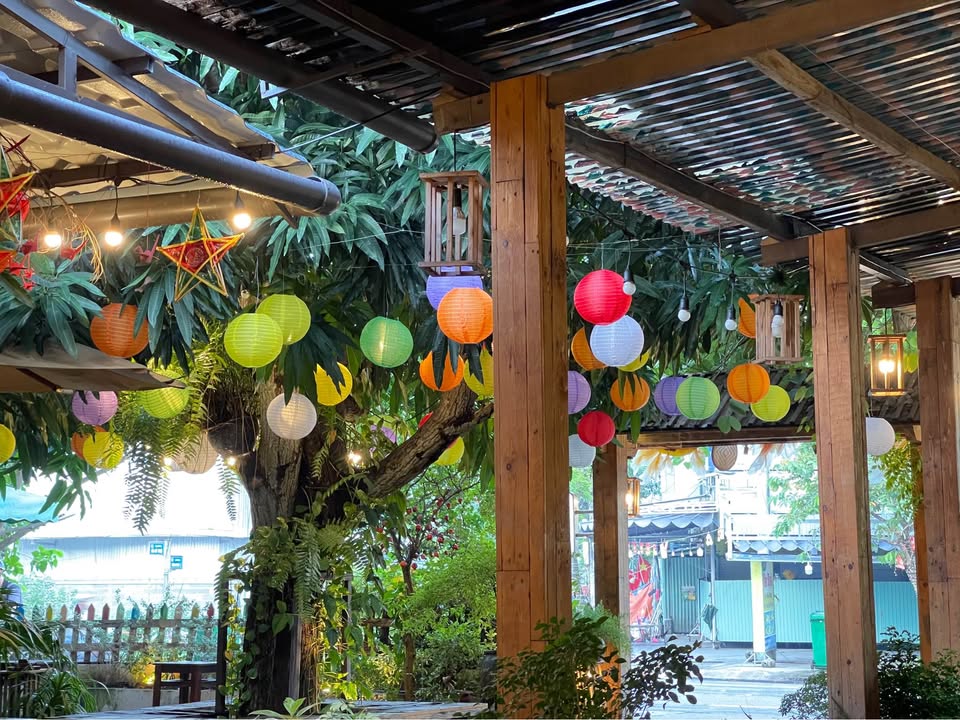 Nhà cho thuê mặt đường Nguyễn Trọng Nghĩa, Sơn Trà - 2 PN đầy đủ tiện nghi, đi bộ ra biển