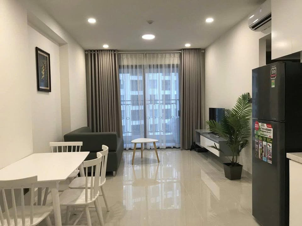 Căn hộ Saigon Royal quận 4 54m² giá 18.5 triệu - Nội thất đầy đủ, view đẹp!