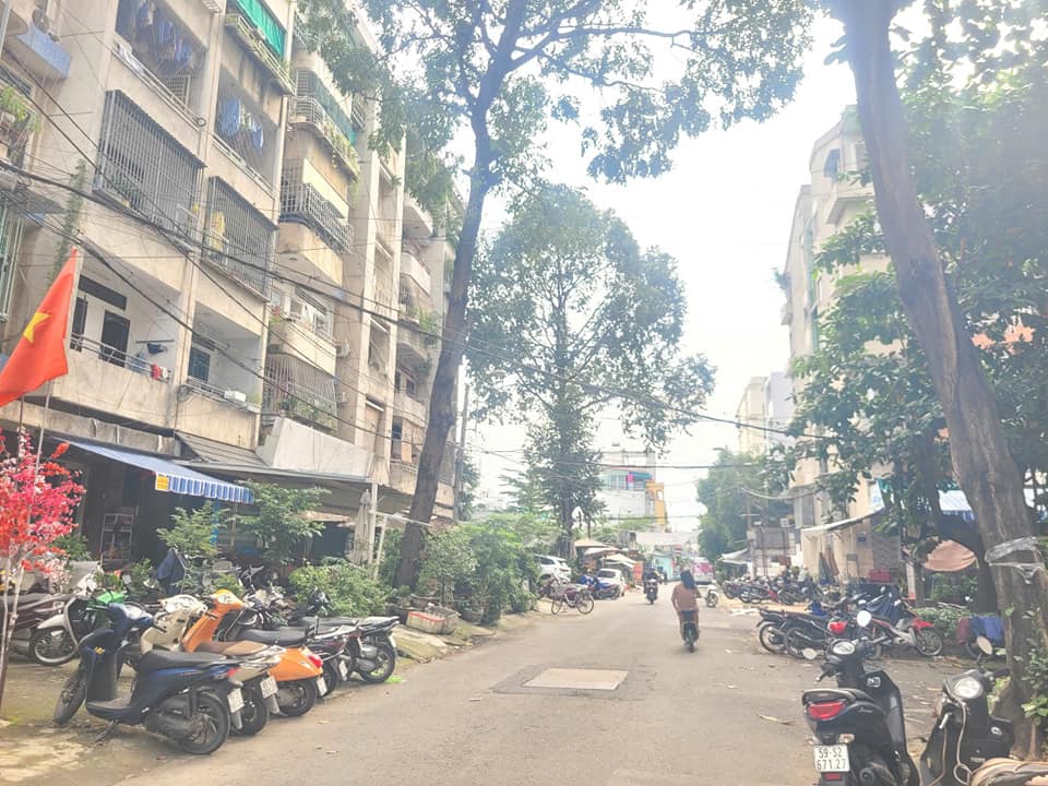 Căn hộ 3MT Bắc Đinh Bộ Lĩnh, Bình Thạnh 61m² giá 2 tỷ - Ban công thoáng mát, nội thất đầy đủ!