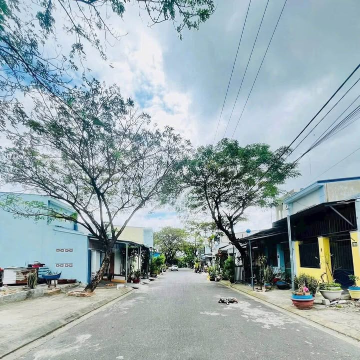 Bán lô đất Tái Định Cư Đất Lành Nha Trang 64m² giá chỉ 3.1 tỷ - Sổ hồng chính chủ!