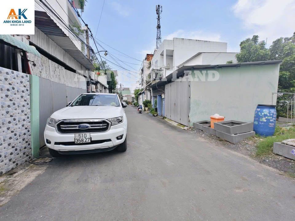 Đất hẻm xe hơi đường 160, P. Tăng Nhơn Phú A, 212.8m² chỉ 12 tỷ - Cơ hội đầu tư tiềm năng!