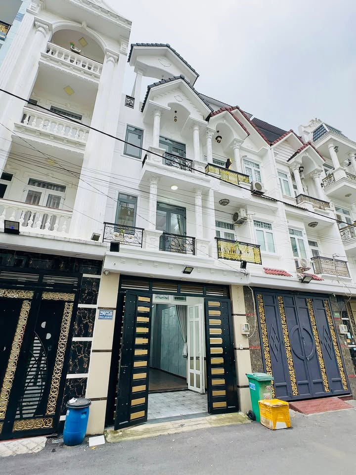 Nhà phố Hiệp Thành, Q12 - 55m² giá 5.89 tỷ - Chính chủ bán gấp!