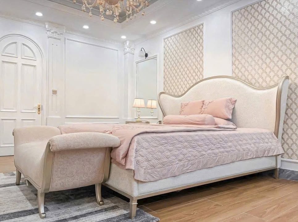 Nhà 4 tầng Láng Hạ 45m² giá 25 tỷ - Ô tô đỗ cửa, trung tâm Đống Đa!