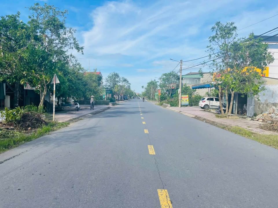 Bán gấp FrontHouse đường Nguyễn Xí, Thạch Tân 149.7m² giá chỉ 5.7 tỷ