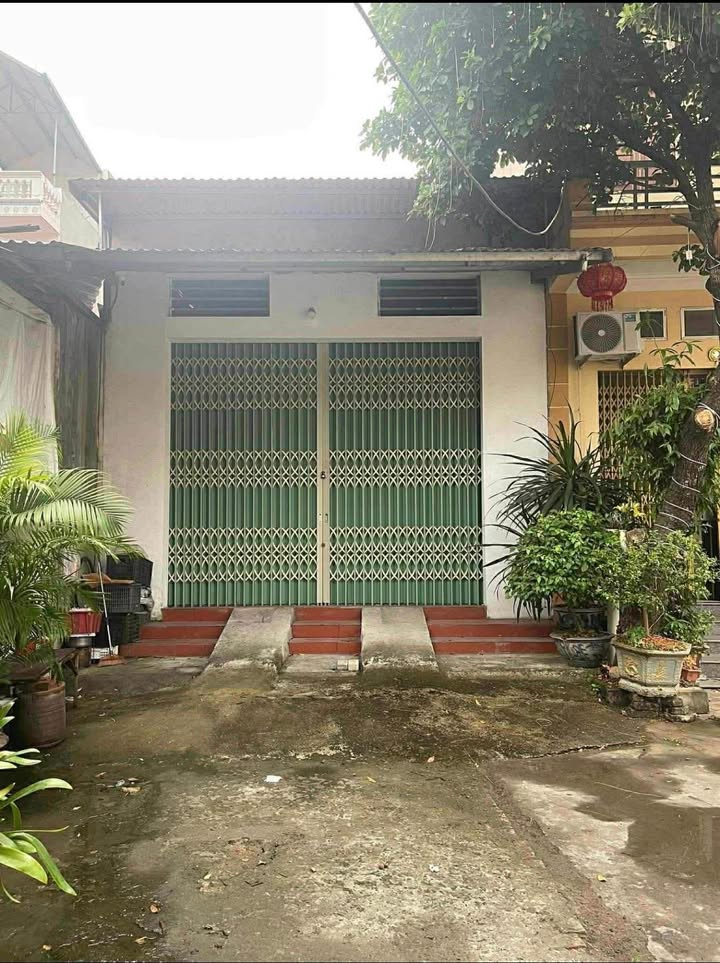 Nhà cấp 4 tại Lê Lợi, Bắc Giang 72m² giá 3 tỷ - Khu dân cư sầm uất!