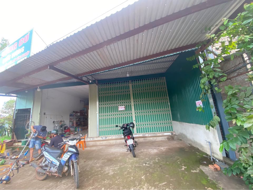 Nhà nguyên căn mặt tiền Y Wang, Buôn Ma Thuột 67m² giá 3 triệu - Kinh doanh thuận lợi!