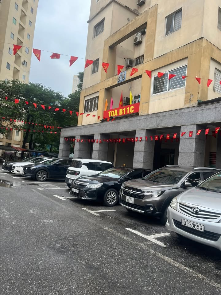 Chung cư 3 phòng ngủ Khu đô thị Nam Trung Yên, 120m² giá 15.5 triệu - Full nội thất, vào ở ngay!