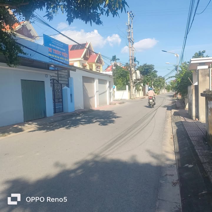 Đất nền mặt đường Đồng Giới, An Dương 200m² giá 4.5 tỷ - Tiềm năng kinh doanh vượt trội!