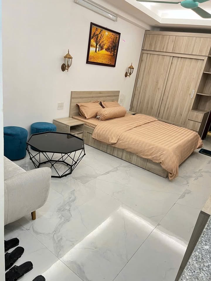 Phòng Studio tại 53/23 Tân Ấp, Quận Ba Đình - Full nội thất, giá thỏa thuận!