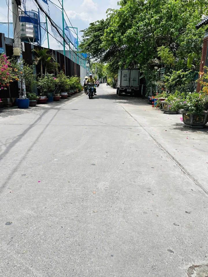 Nhà riêng 111 Dương Thị Mười, Quận 12, 54m² - Ô tô đỗ cửa, giá tốt!