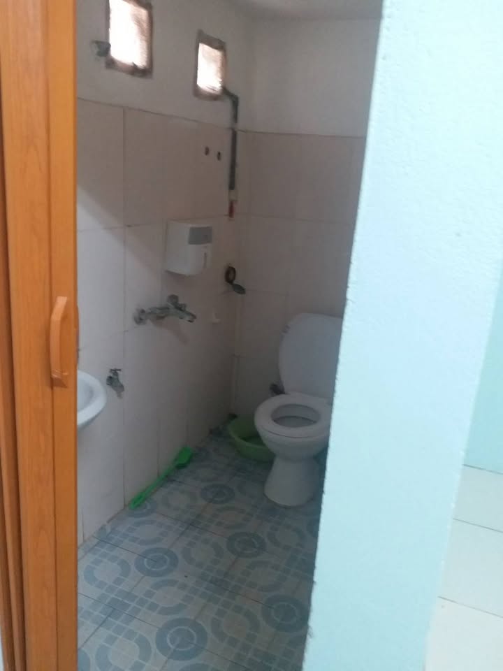 Phòng trọ 18m² tại Ô Chợ Dừa, Đống Đa - Chỉ cần xách vali vào ở ngay!