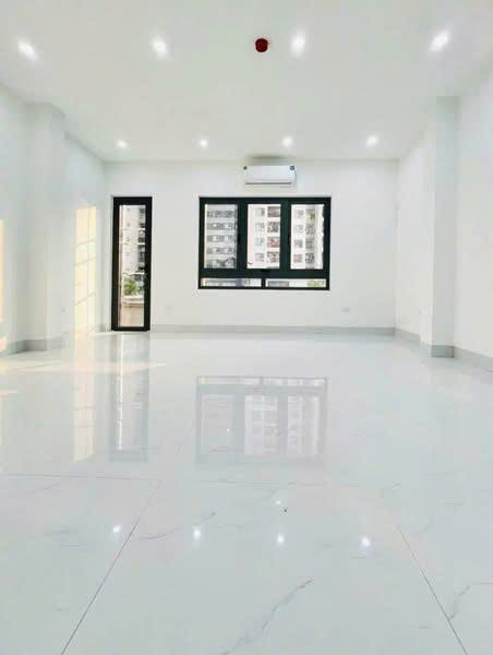 Văn phòng cho thuê tại Nguyễn Tuân, Đống Đa 35m² giá 7 triệu - Tiêu chuẩn đầy đủ cho mọi mô hình