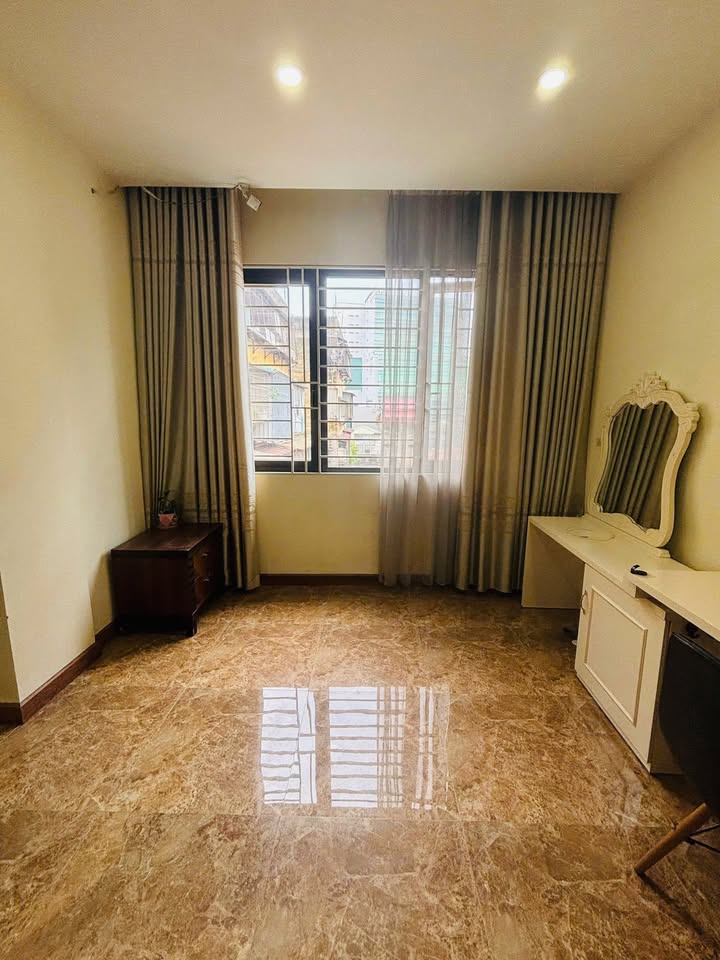 Phòng Studio Khép Kín Ngõ 14 Nguyễn Khuyến Đống Đa - Full Nội Thất Chỉ 5.8 triệu/tháng!