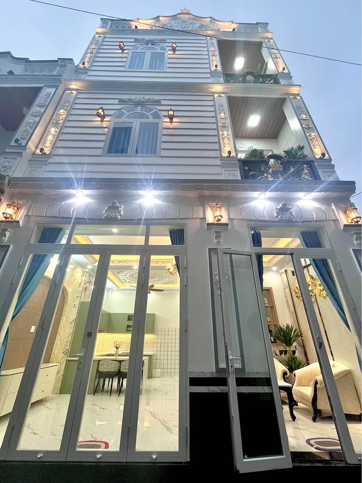 Bán Nhà 1 Trệt 2 Lầu Góc 2 Mặt Tiền Hẻm 11 Nguyễn Văn Linh, 45m² giá 3.45 tỷ - Sẵn sàng vào ở!