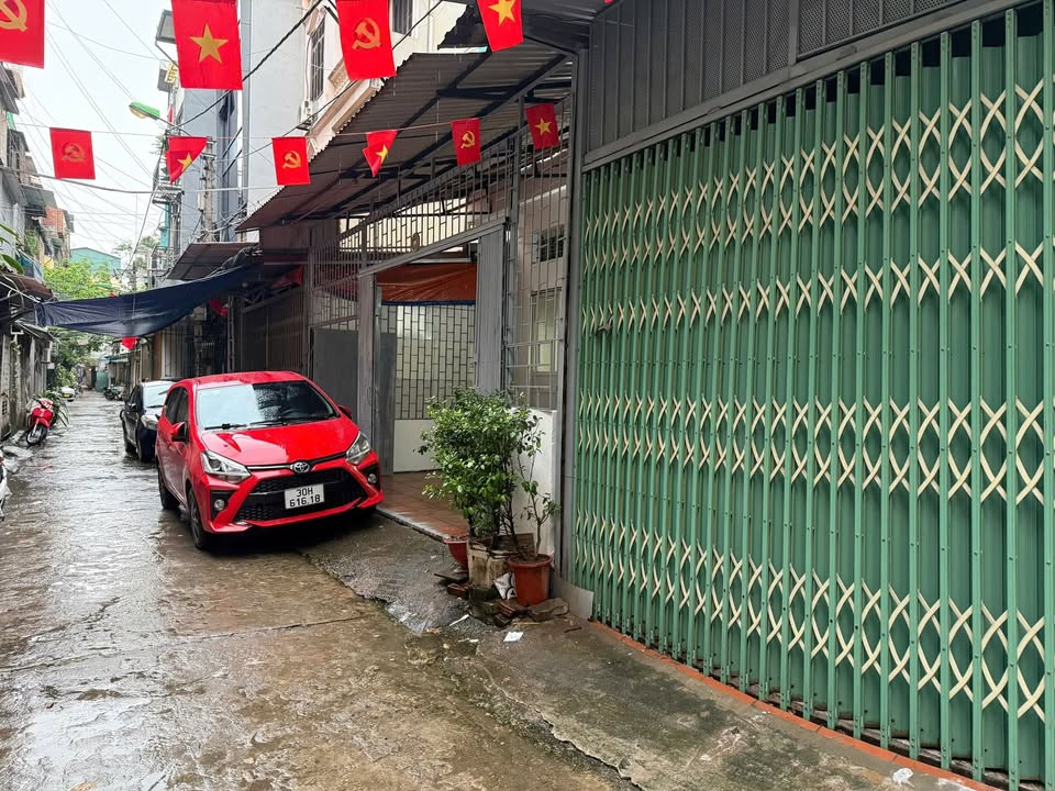 Nhà phố Tây Kết 60m² giá 13 triệu - Ô tô đỗ cửa, tiện kinh doanh!