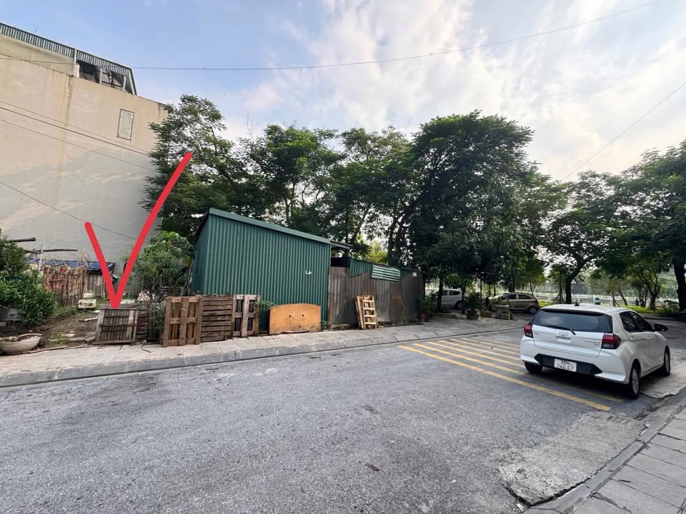 Đất thổ cư đường Đoàn Khuê, phường Việt Hưng, 60m² giá 15 tỷ - Tiềm năng phát triển vượt bậc!