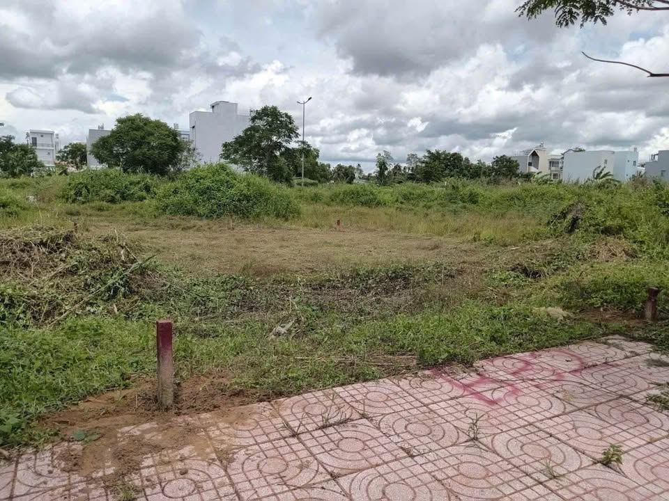 Đất nền KDC Cửu Long, đường Nguyễn Văn Linh 63m², giá chỉ 1.65 tỷ!