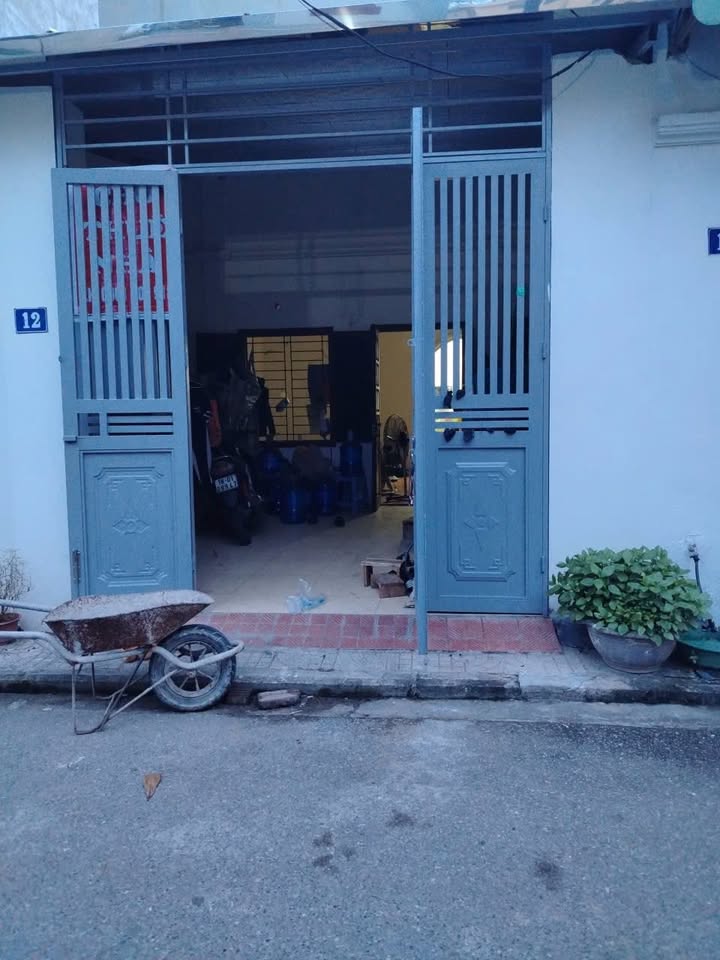 Cho thuê nhà phố Tư Đình Long Biên 60m² giá chỉ 7 triệu - Nội thất cơ bản, ô tô tránh!