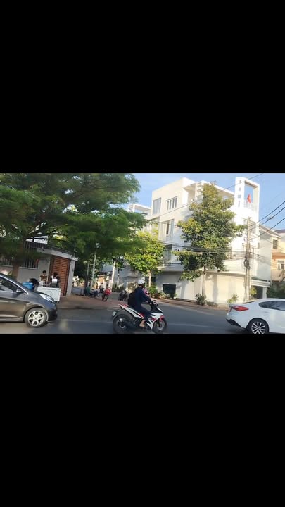 Cho thuê mặt bằng vỉa hè Z60 Nguyễn Bình - Phù hợp cho khởi nghiệp!