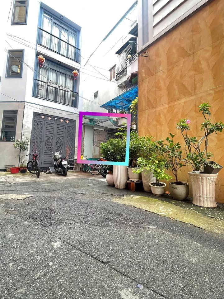 Đất hẻm xe hơi Trần Huy Liệu 29m² giá 5.1 tỷ - Sổ đỏ chính chủ, xây dựng tự do!