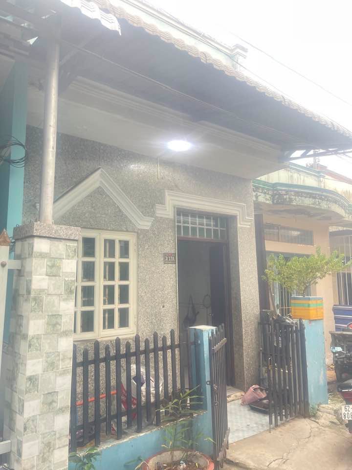 Nhà riêng Cần Giuộc 56m² giá 1.25 tỷ - Sổ hồng chính chủ, gác lửng tiện nghi!