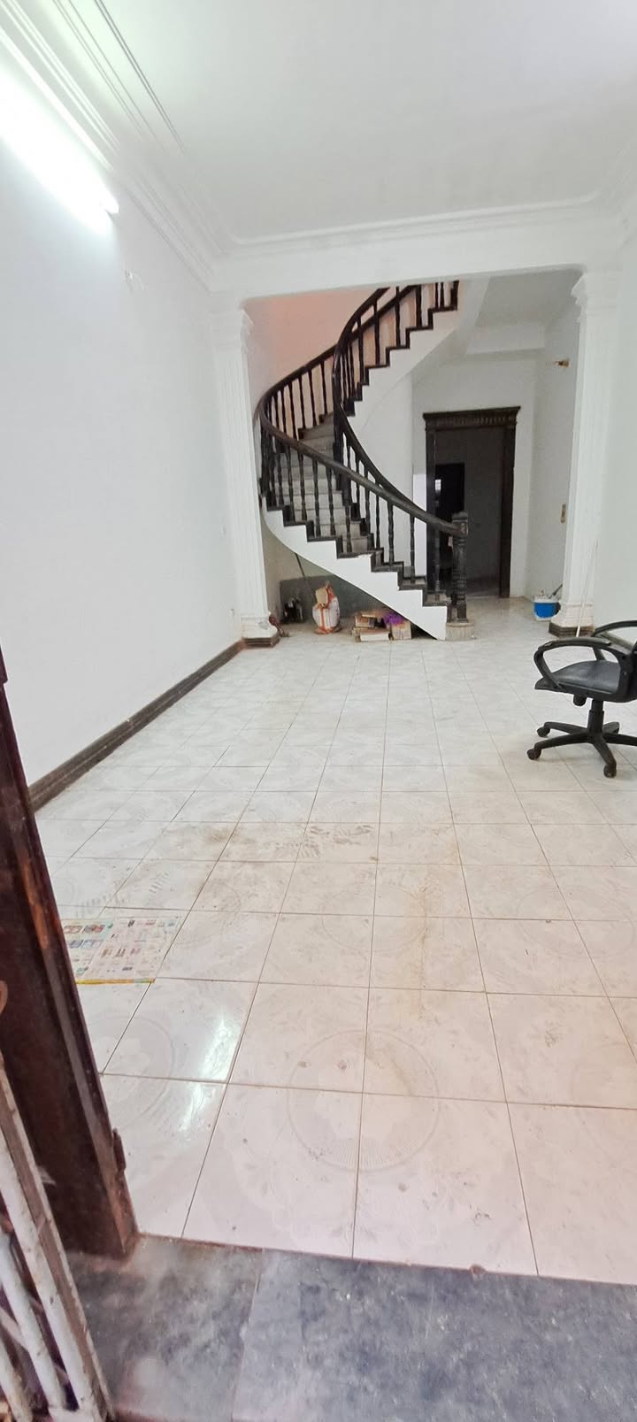 Cho thuê CHDV Nguyễn Tuân 85m² giá 21.5 triệu - Cơ hội đầu tư hấp dẫn!