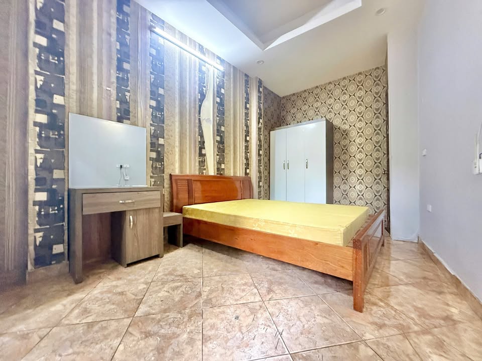 Nhà cho thuê ngõ 18 Đại Từ 25m² giá 3.2 triệu - Tiện nghi đầy đủ, vào ở ngay!