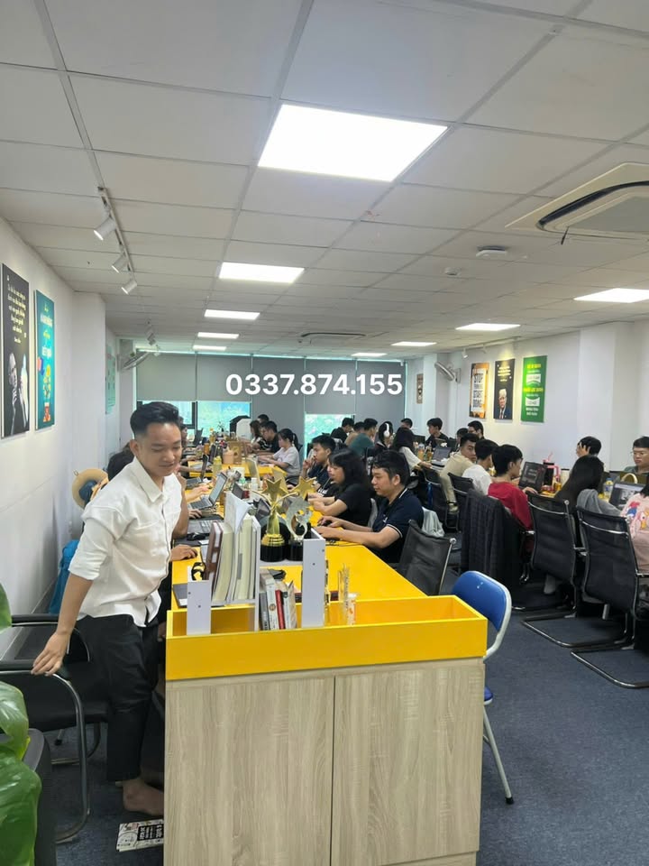 Văn phòng cho thuê 170m² tại Nguyễn Xiển, quận Thanh Xuân - Giá chỉ 25 triệu/tháng